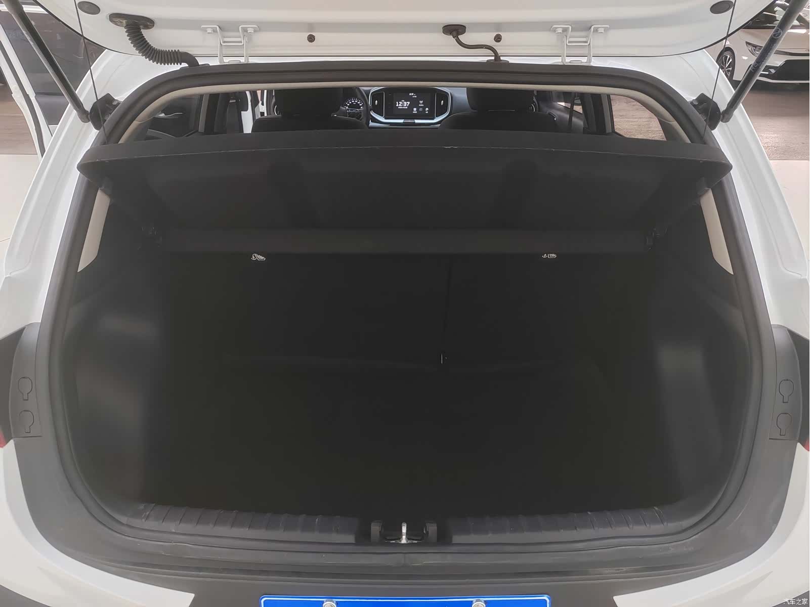 Kia KX1, 2022 19