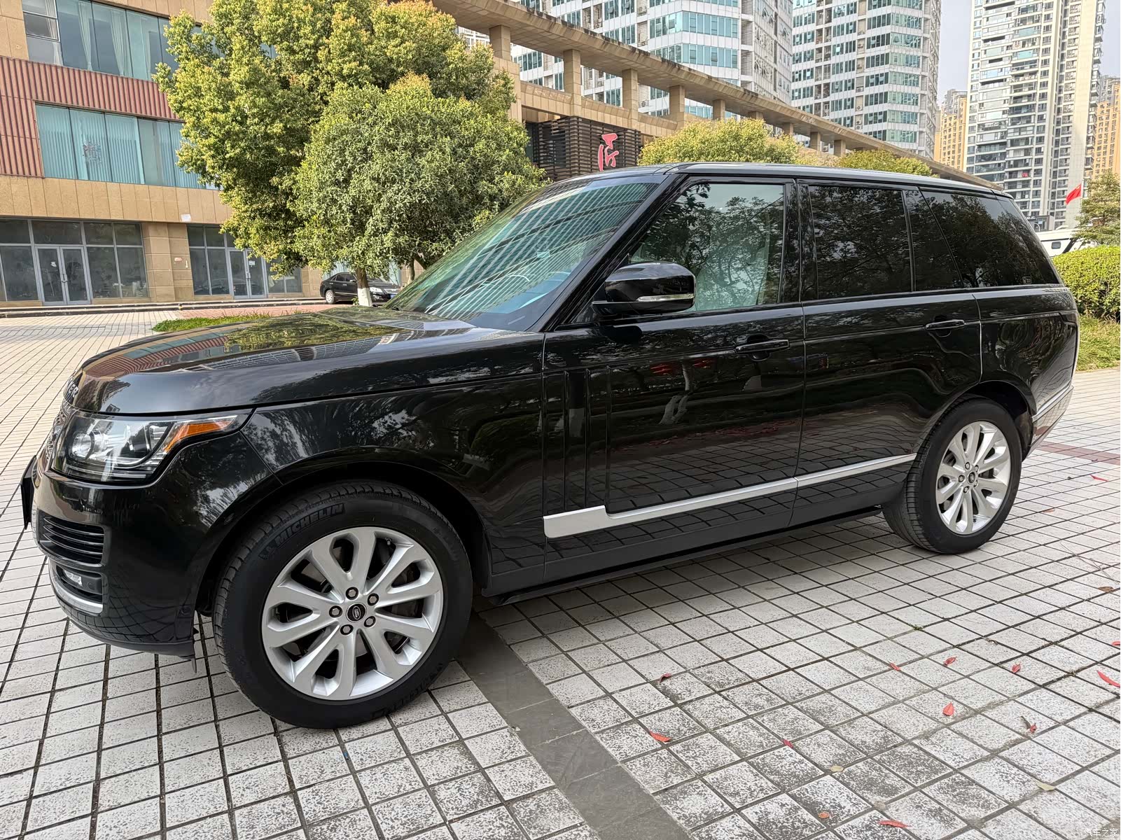 Land Rover Range Rover, 2013 10