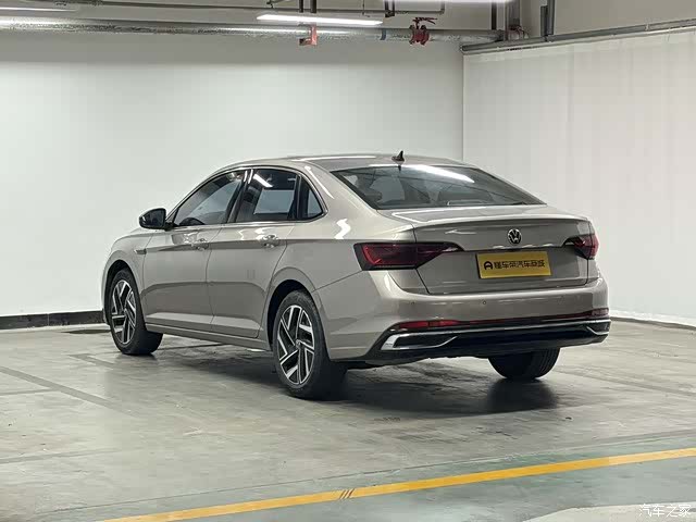 Volkswagen Sagitar, 2022 все фото