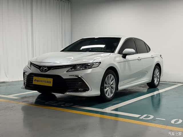 Toyota Camry, 2022 1