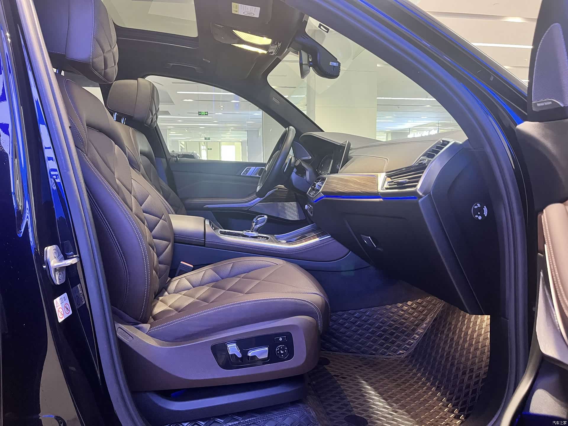 BMW X5, 2023 9