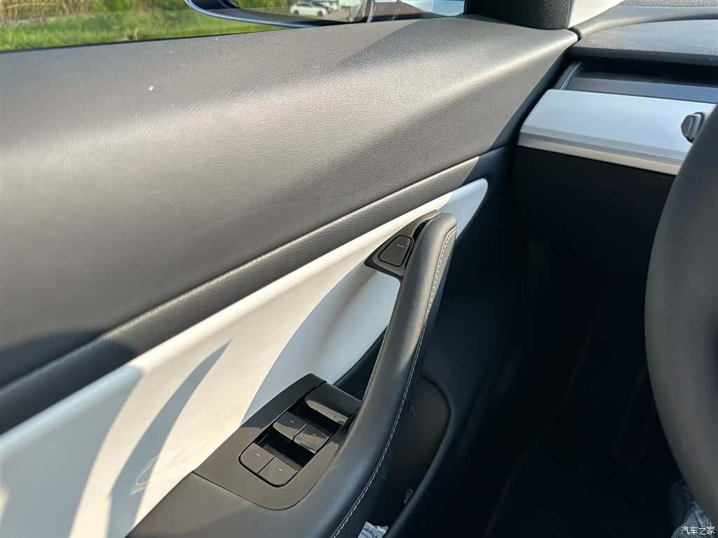 Tesla Model 3, 2020 21