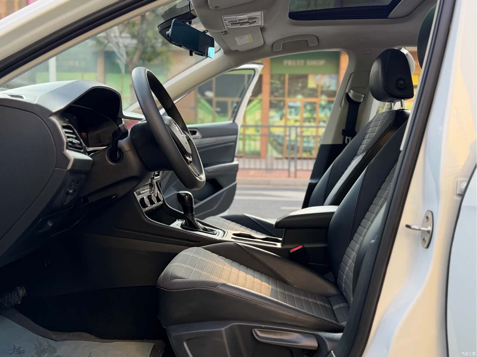 Volkswagen Lavida, 2021 11