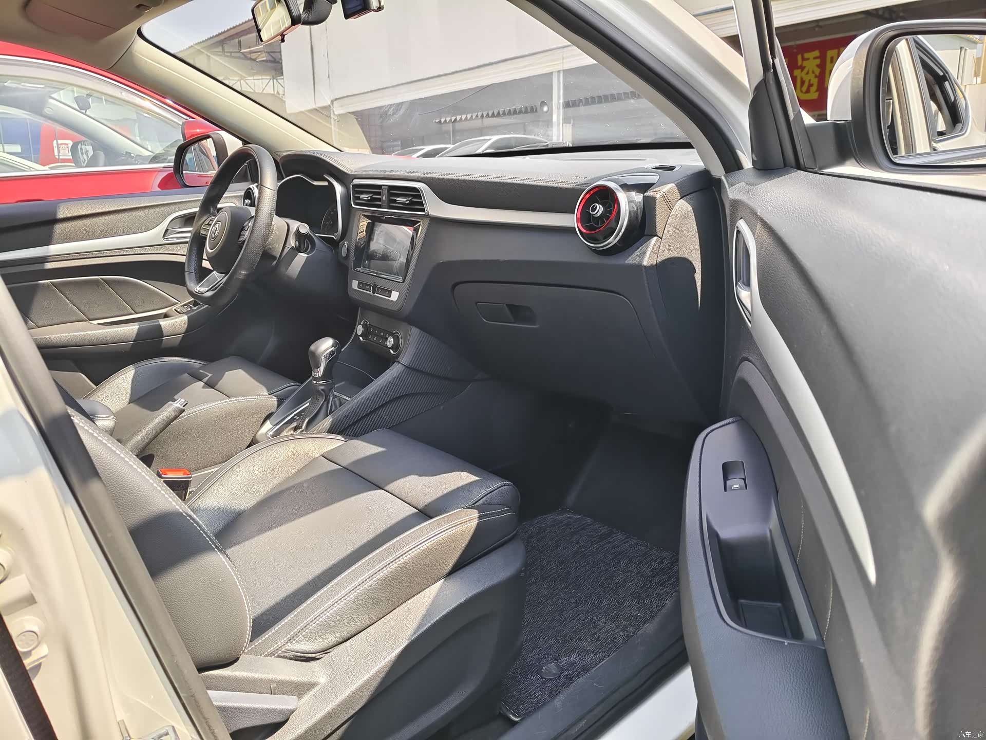 MG ZS, 2018 7
