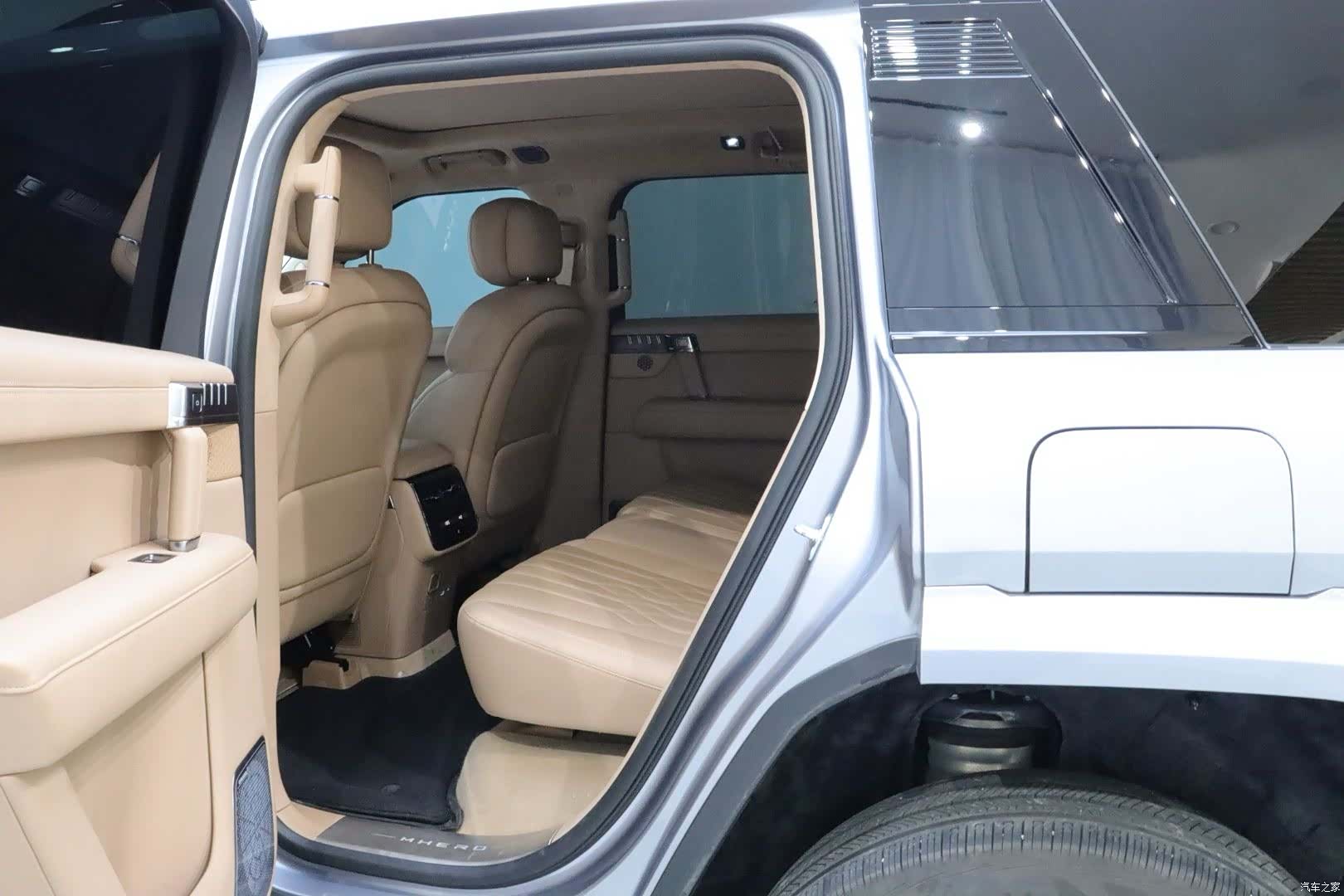 Mengshi M817, 2025 12