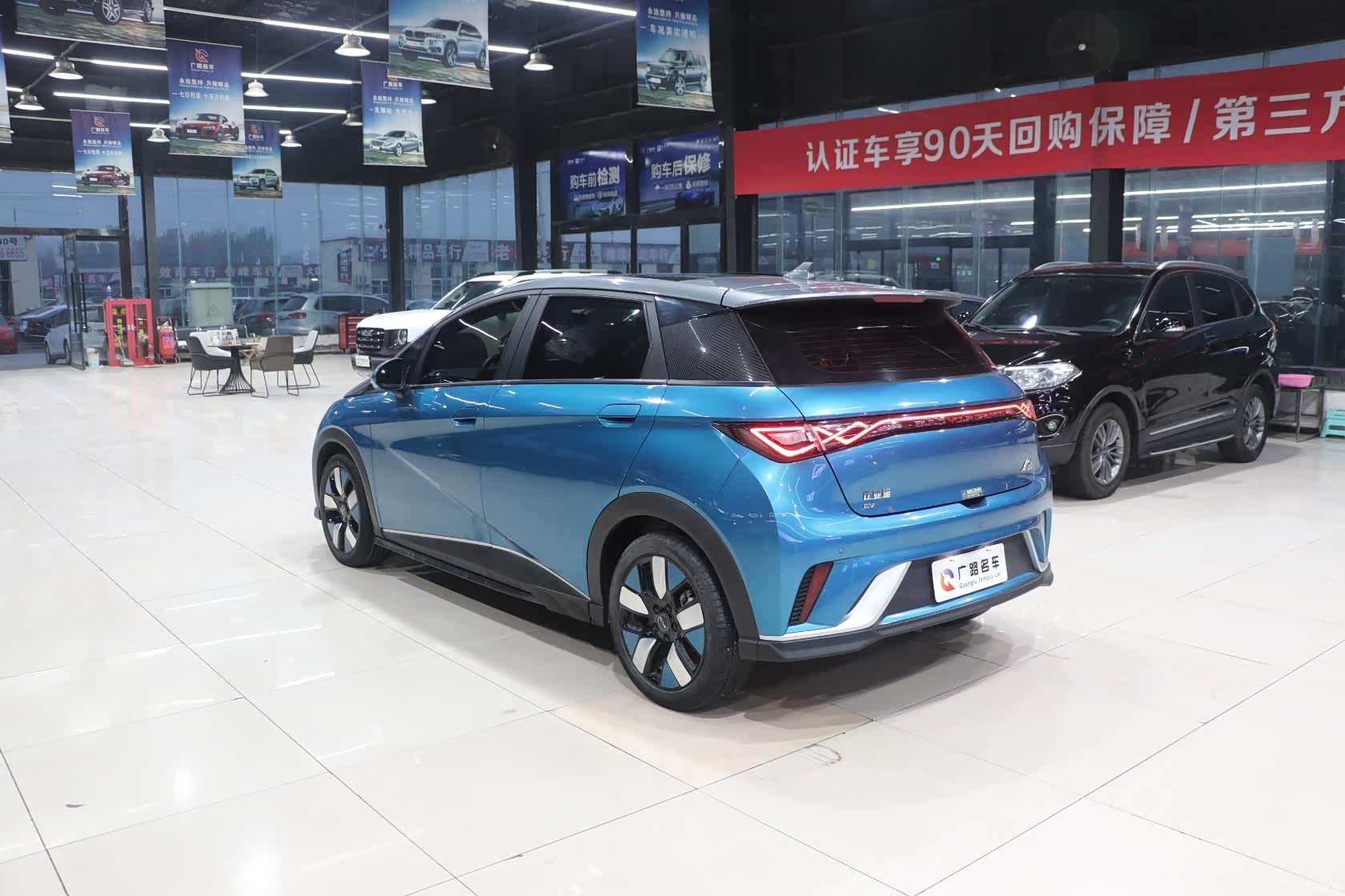 BYD Dolphin, 2023 3