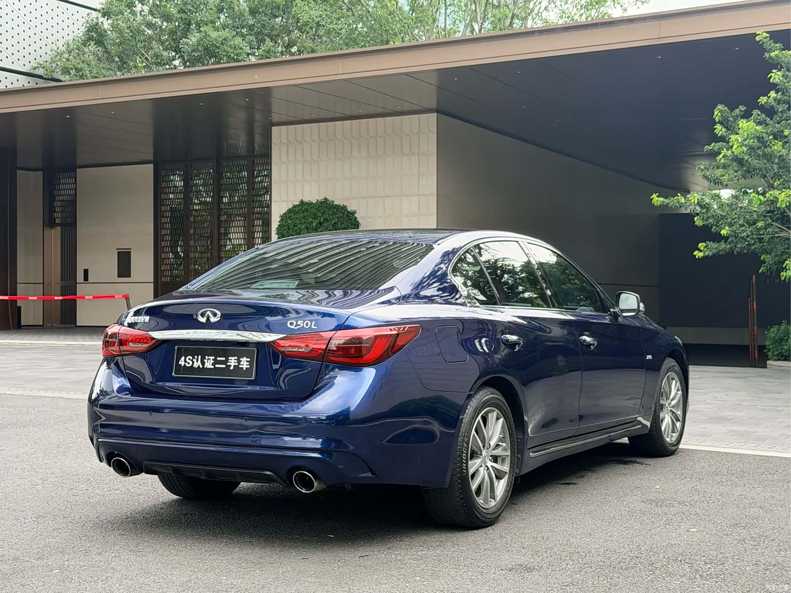 Infiniti Q50L, 2021 все фото