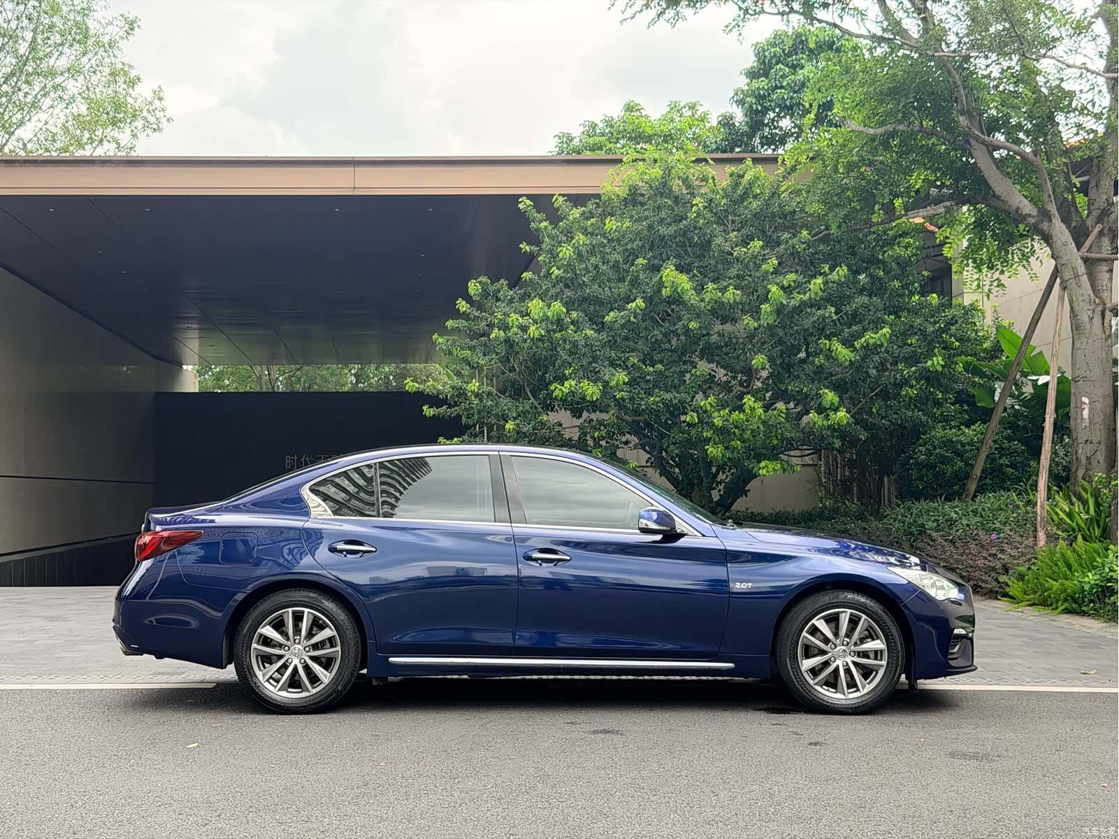 Infiniti Q50L, 2021 7