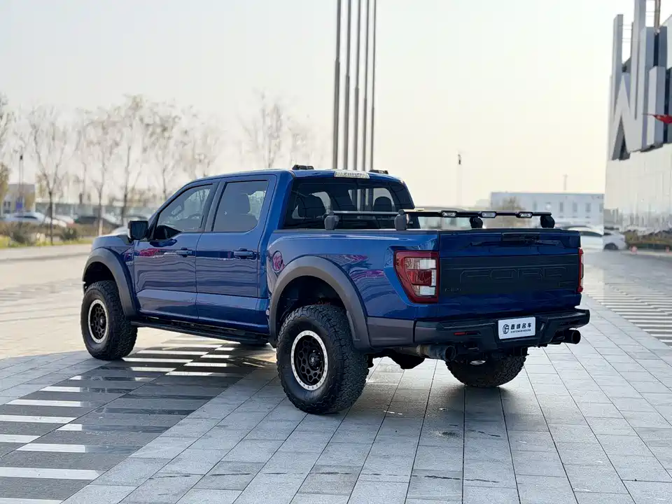 Ford F-150 Raptor