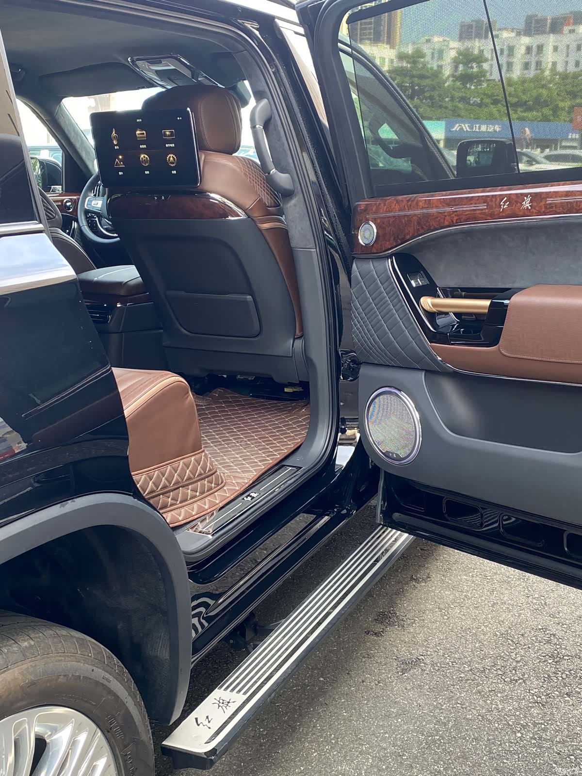 Hongqi 4, 2026 19