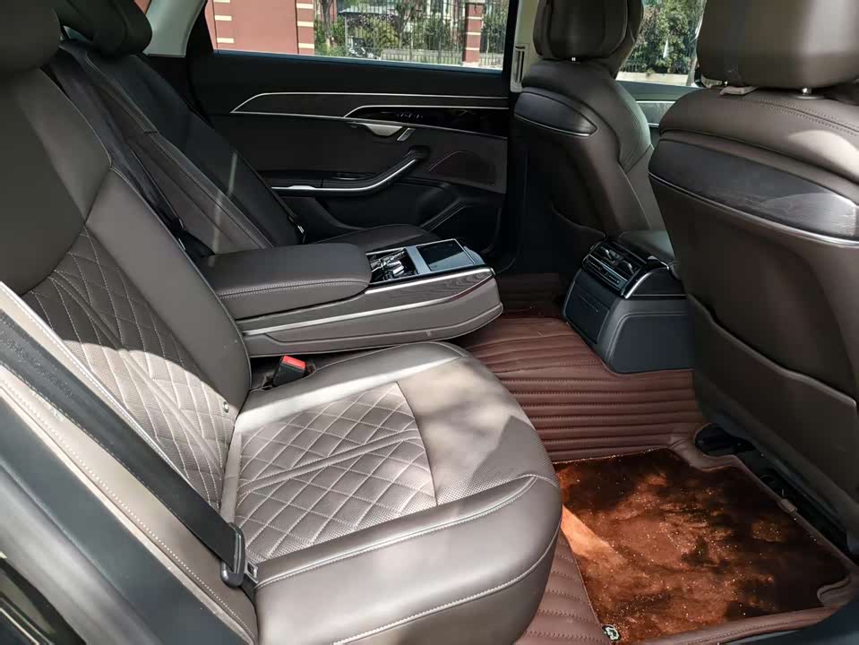Audi A8 Audi A8
