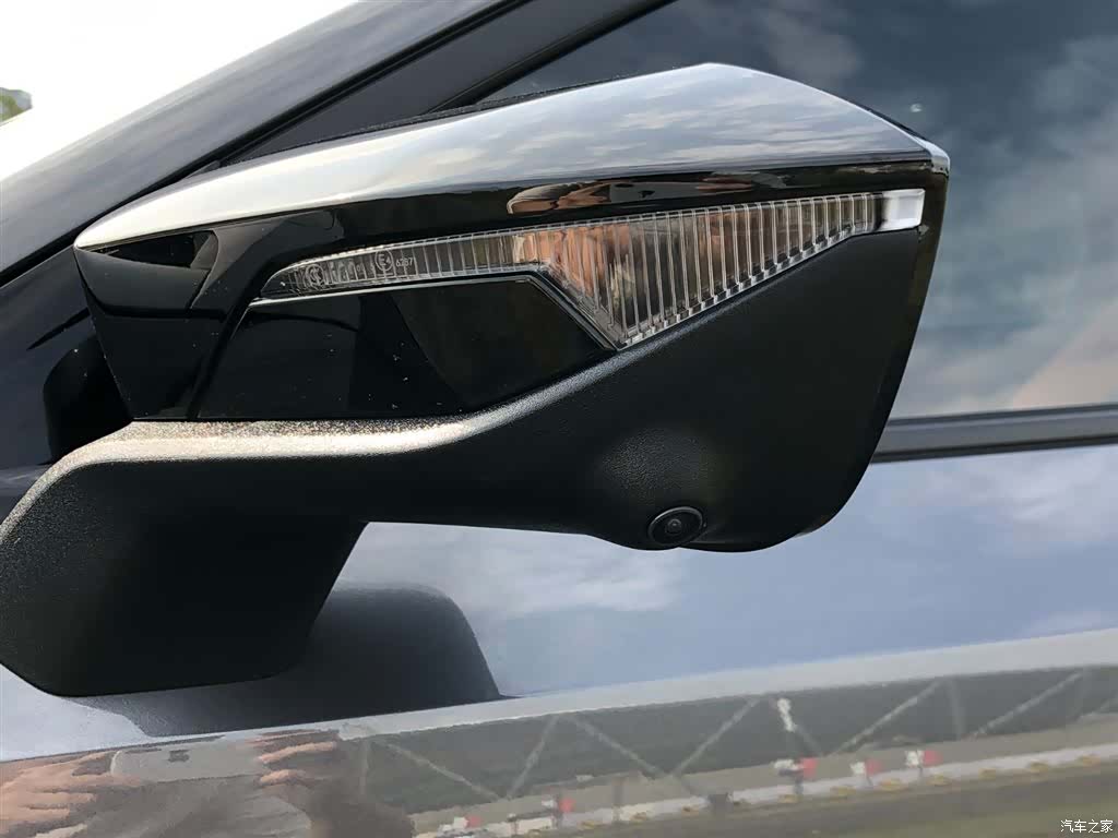 Changan UNI-V, 2024 8