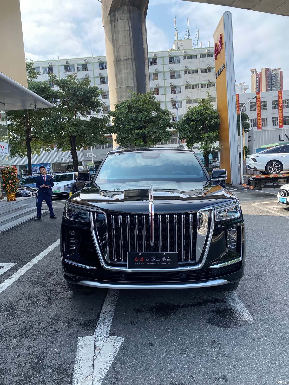 Hongqi 4, 2026 3