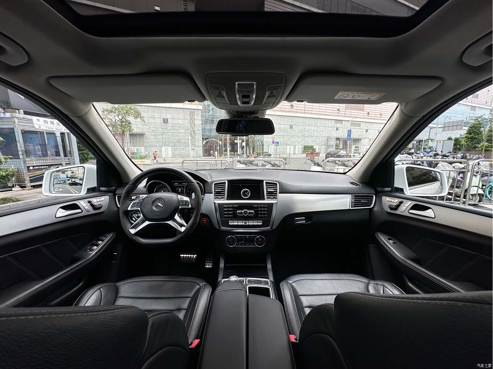 Mercedes-Benz M-Class AMG, 2016 9