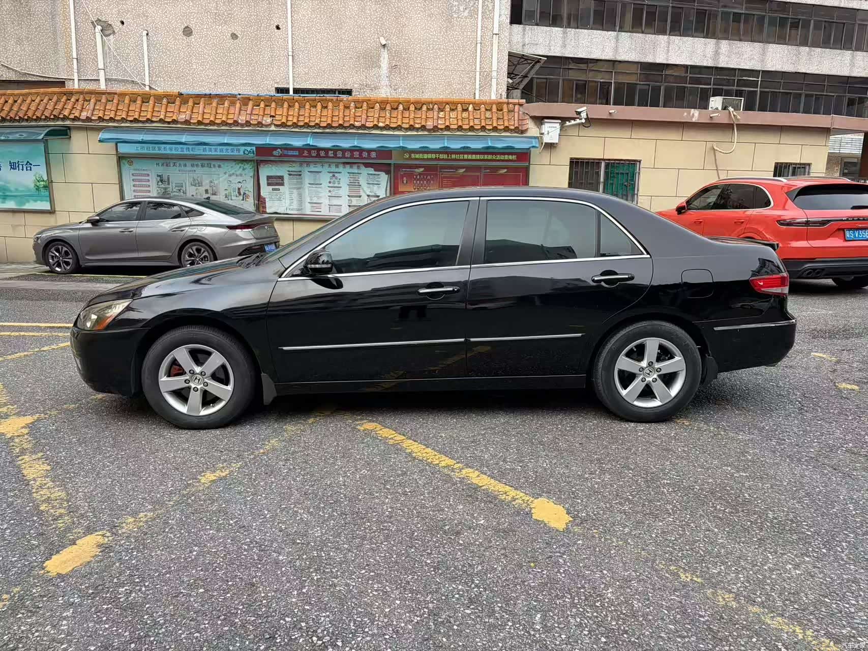 Honda Accord, 2003 8