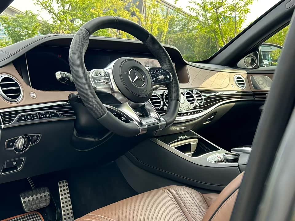 Mercedes-Benz S-class AMG