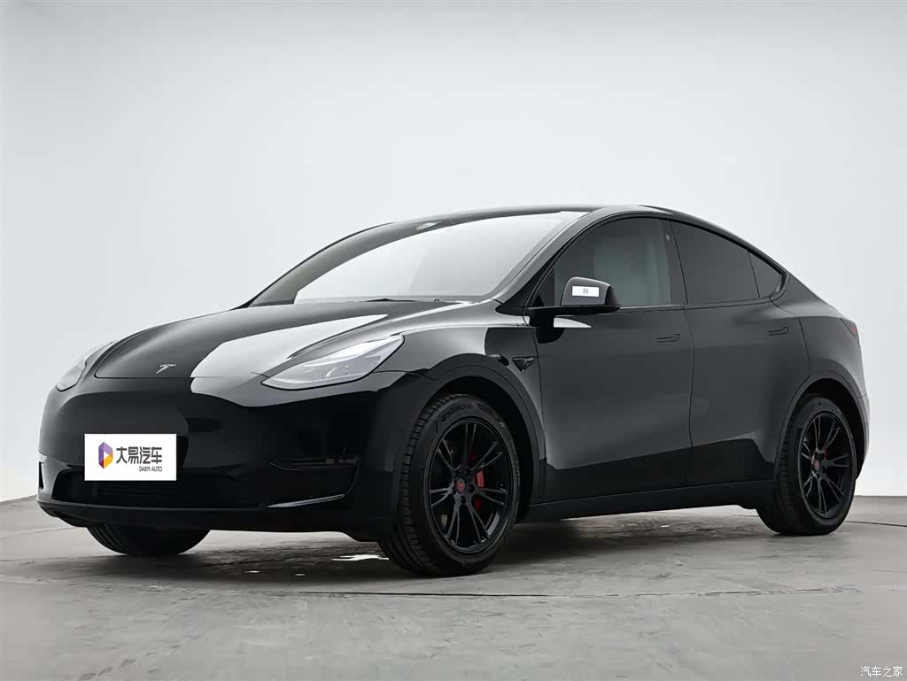Tesla Model Y, 2021 1