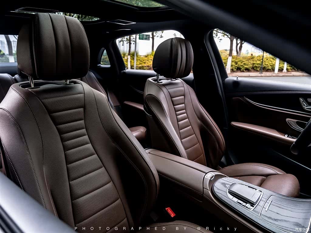 Mercedes-Benz E-Class, 2022 9
