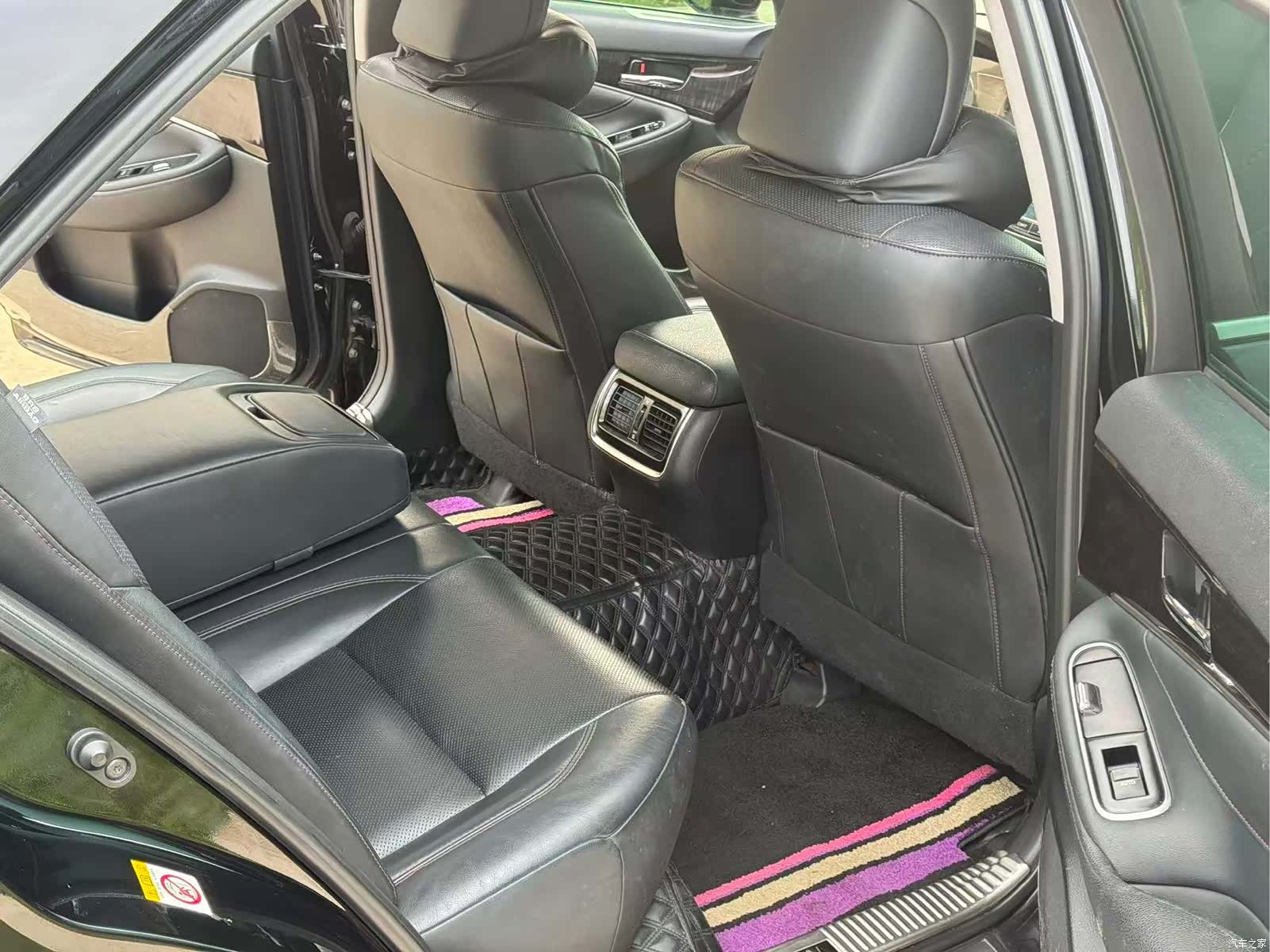 Toyota Crown, 2016 7