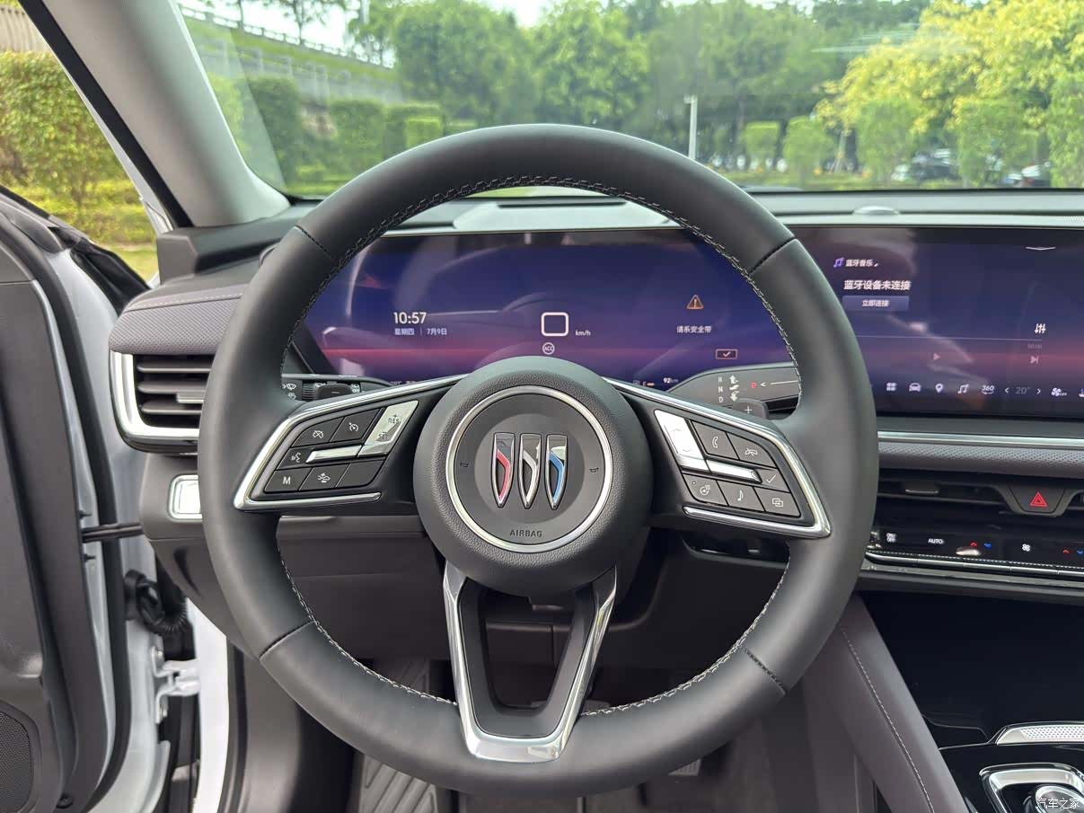 Buick Envision Plus, 2026 11
