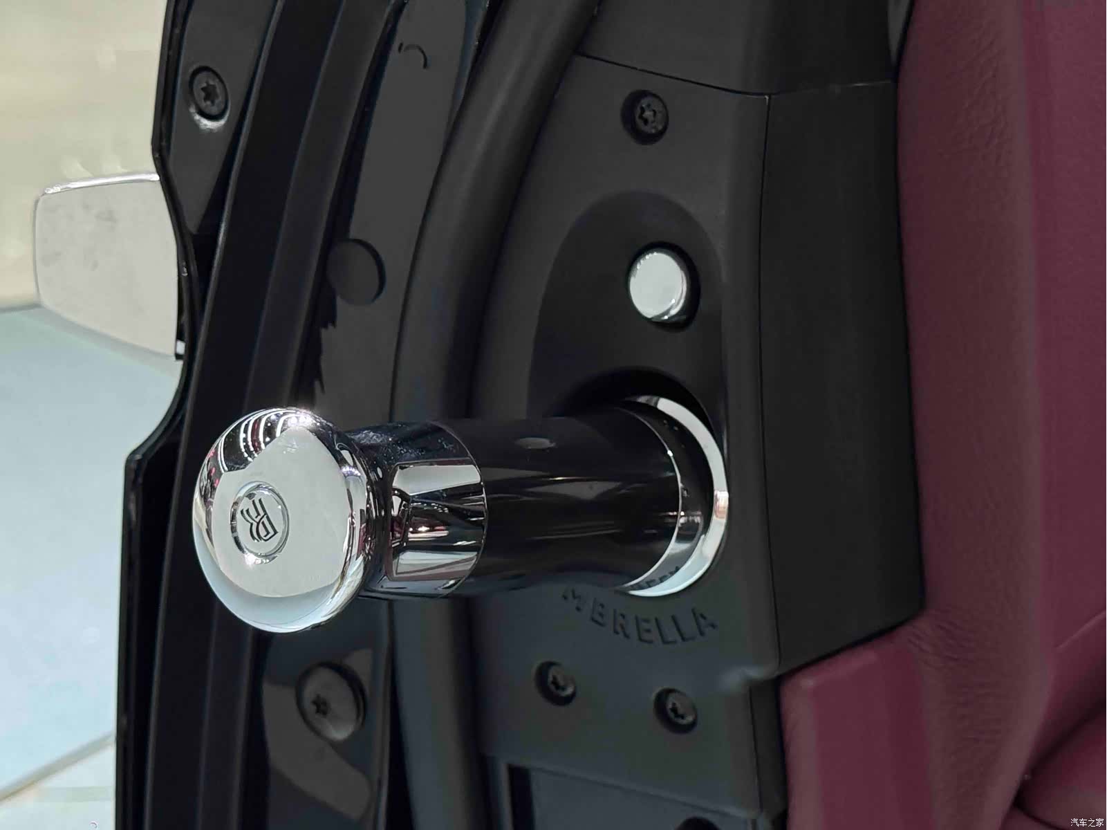 Rolls-Royce Ghost, 2018 9