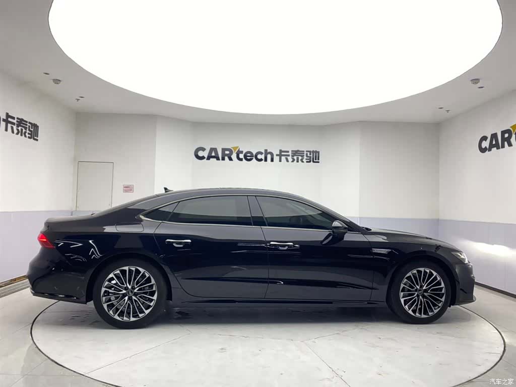 Audi A7L, 2024 4