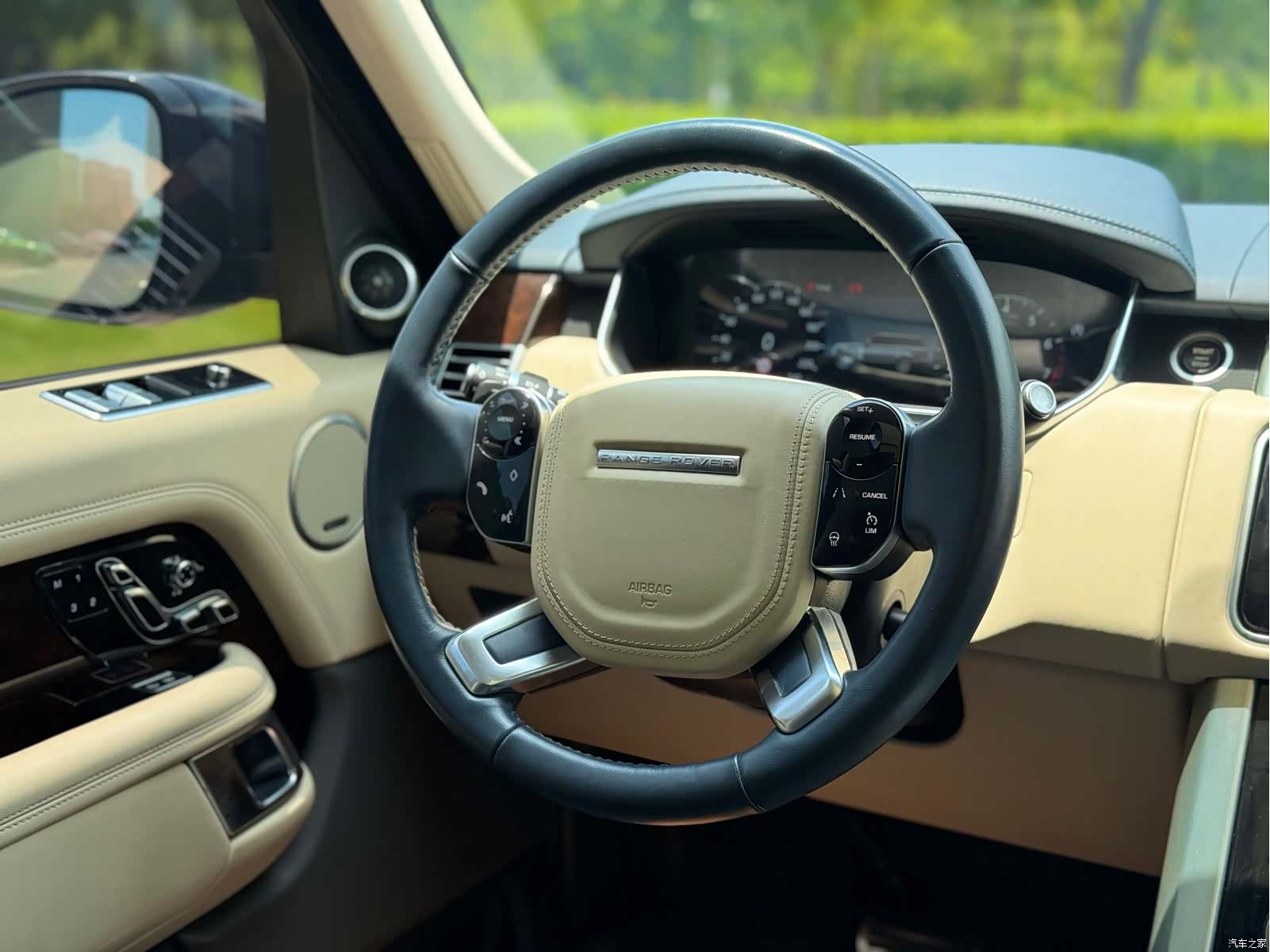 Land Rover Range Rover, 2022 14