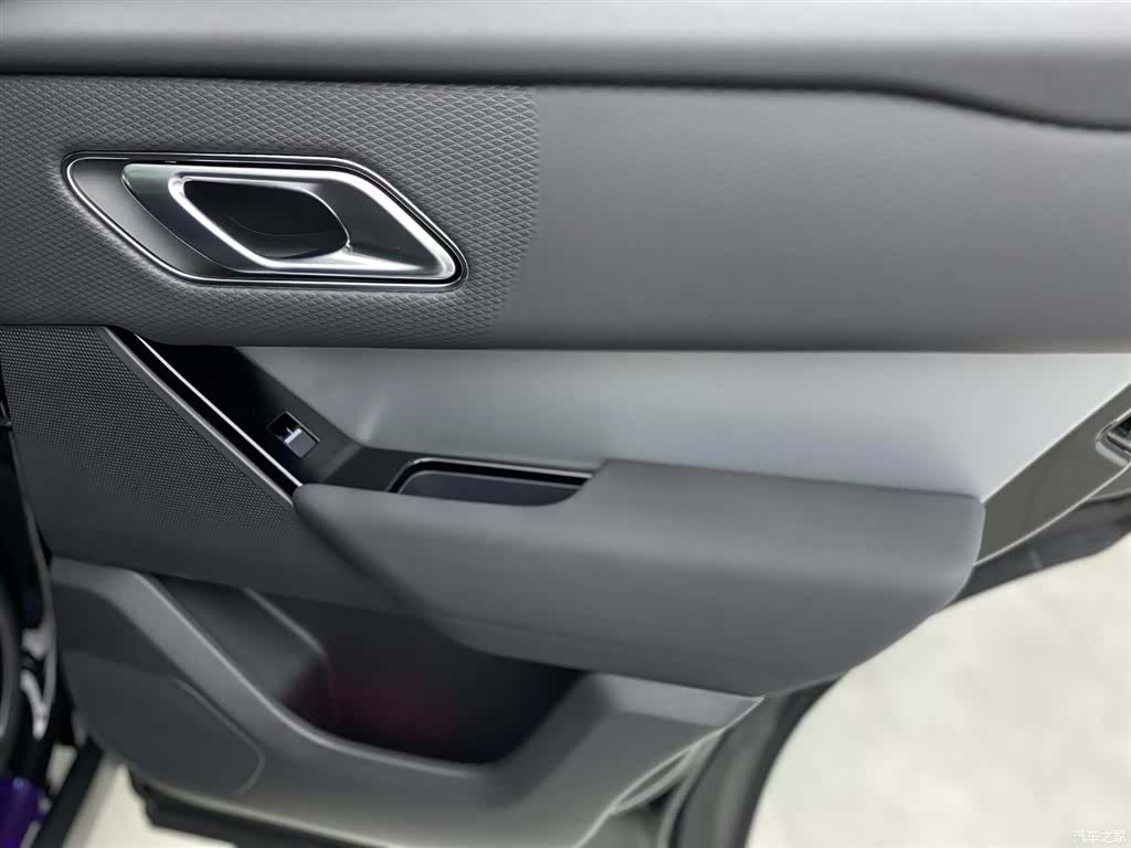 Land Rover Range Rover, 2024 23