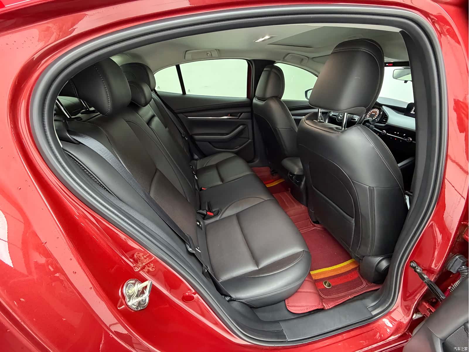Mazda Mazda3, 2024 18