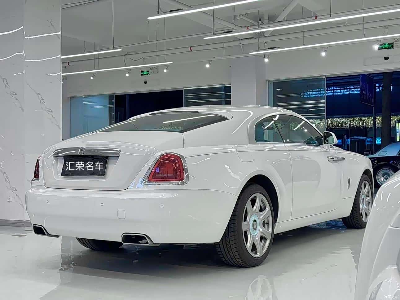 Rolls-Royce Wraith, 2020 4