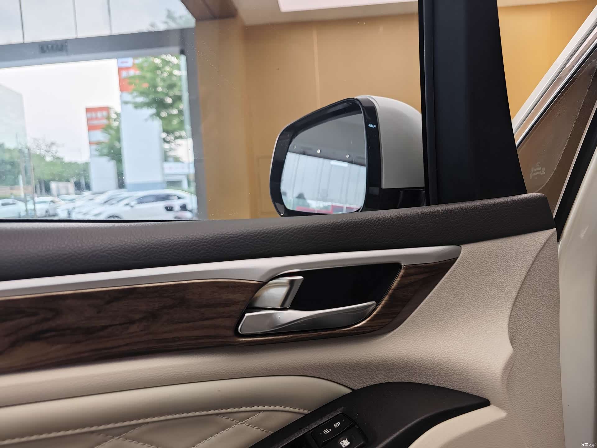 Trumpchi M8, 2018 9