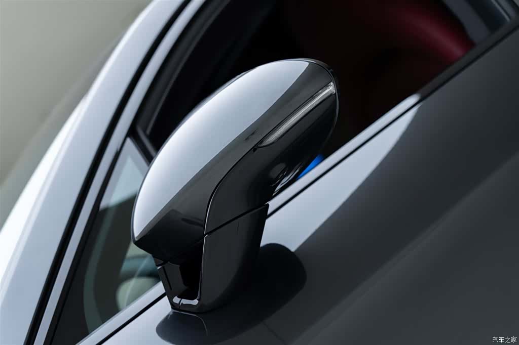 Porsche Panamera, 2023 6