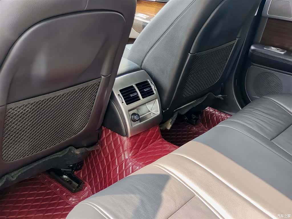 Jaguar XF, 2015 9
