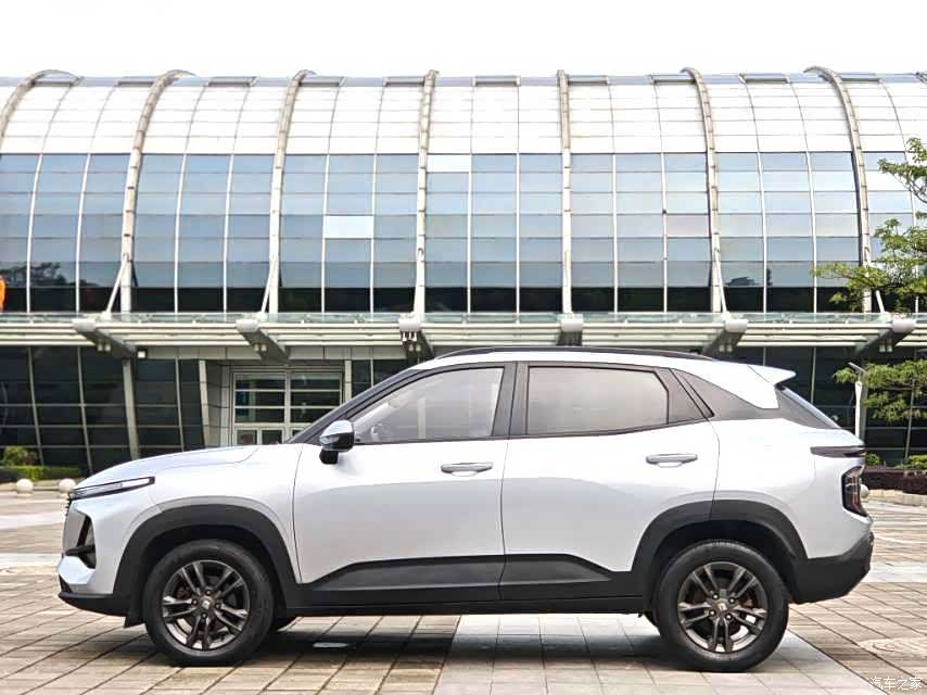 Wuling RS-3, 2020 7