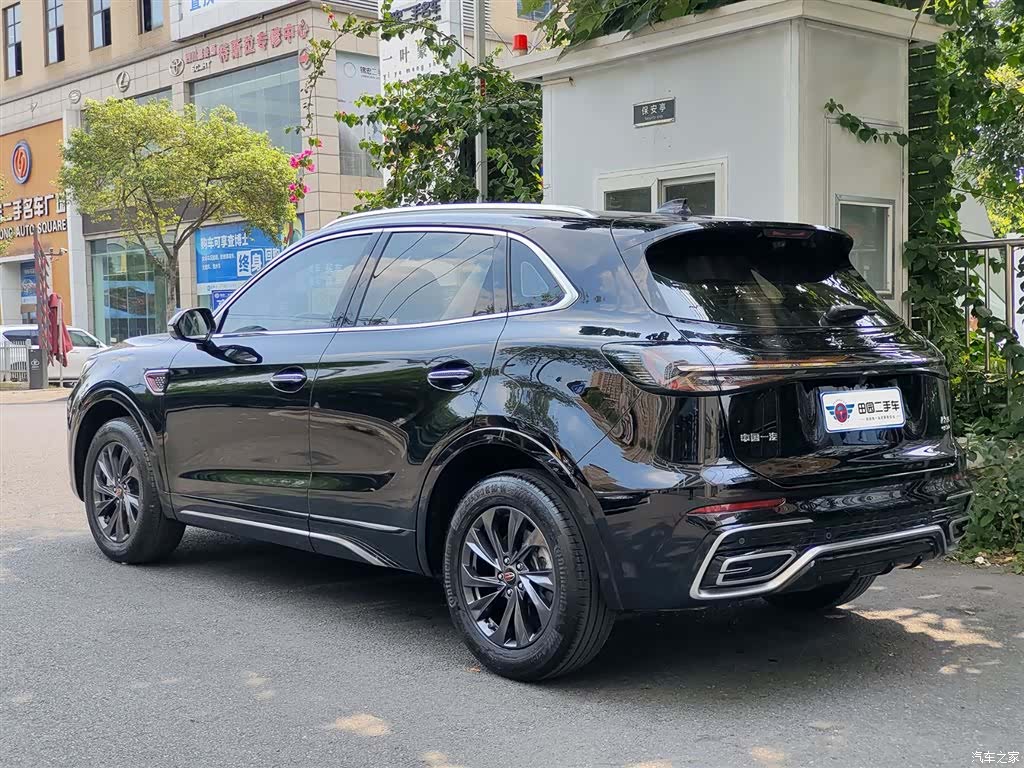 Hongqi HS5, 2024 4