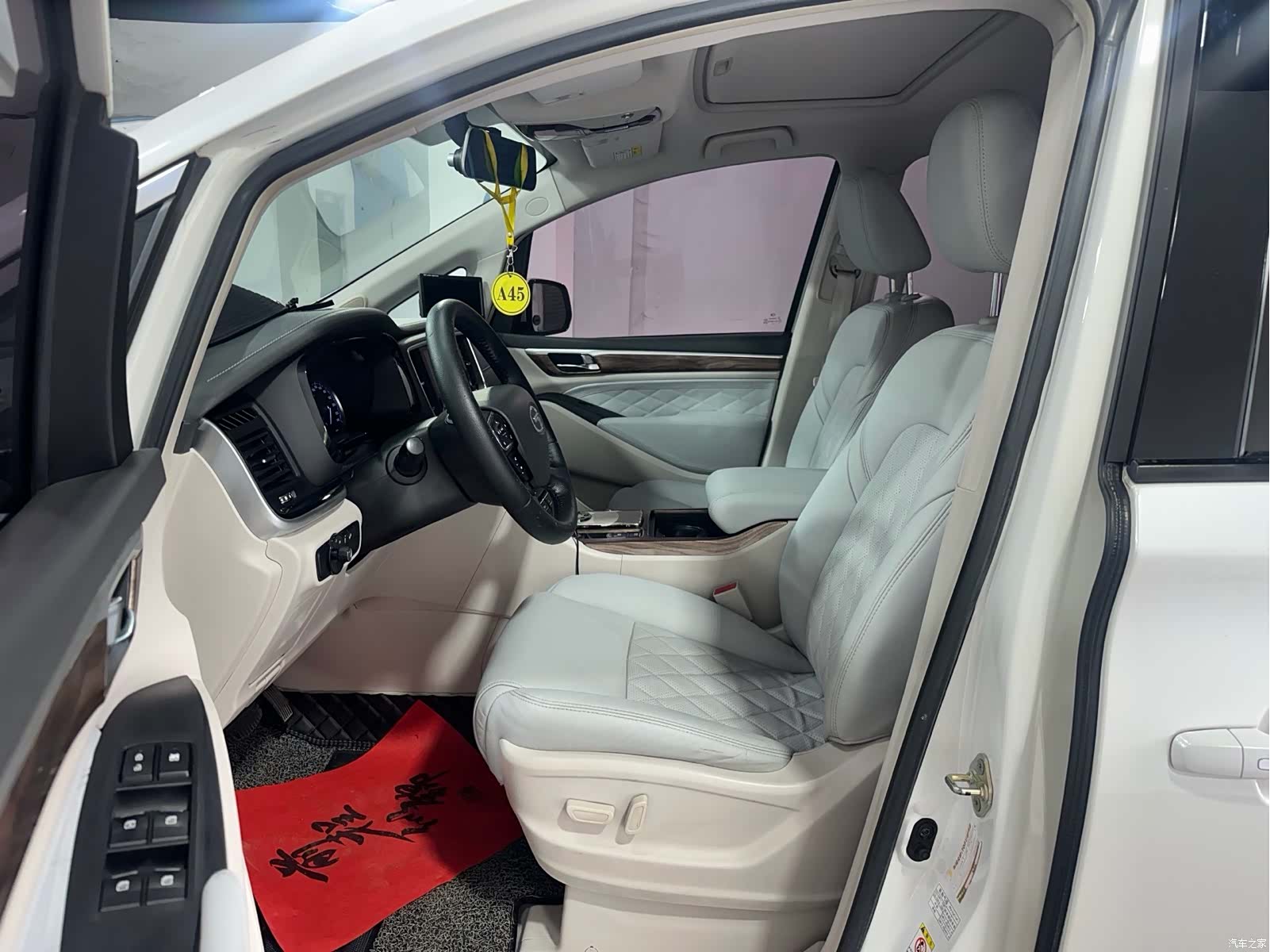 Trumpchi M8, 2019 все фото