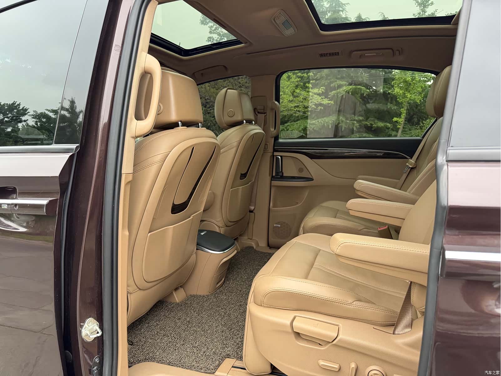 Buick GL8, 2019 12