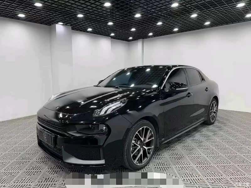 Lynk & Co 02