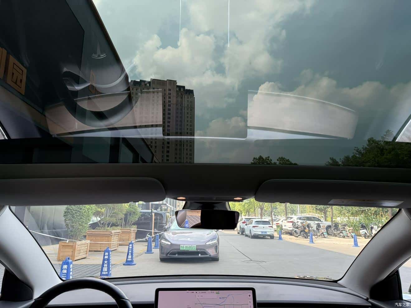 Tesla Model 3, 2019 11