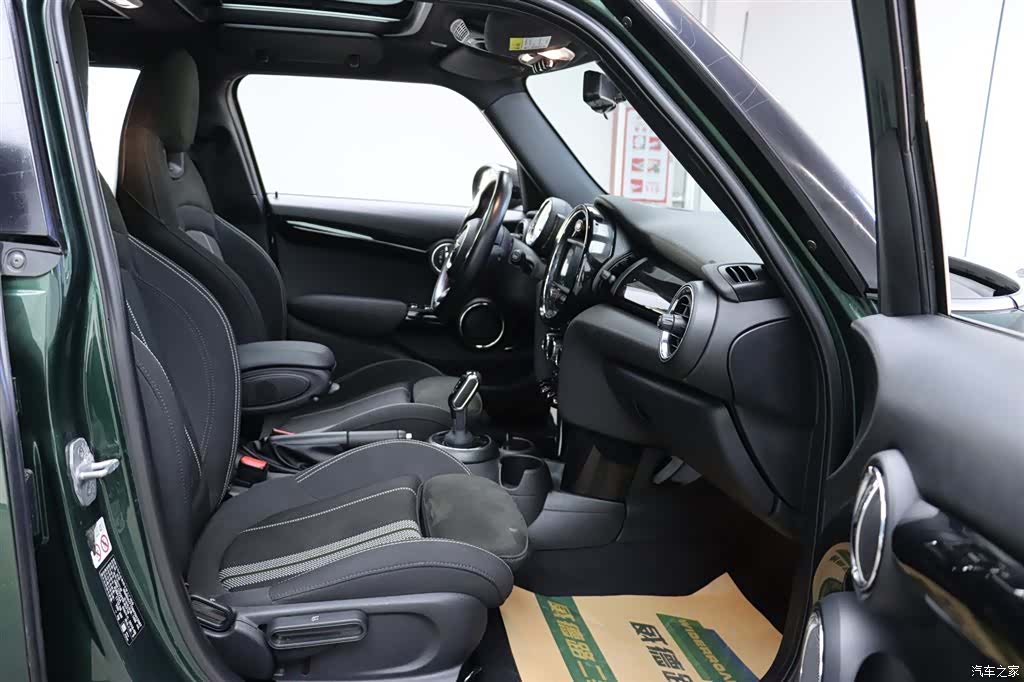 Mini Cooper, 2019 16