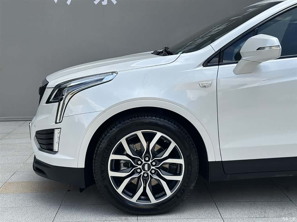 Cadillac XT5, 2024 все фото