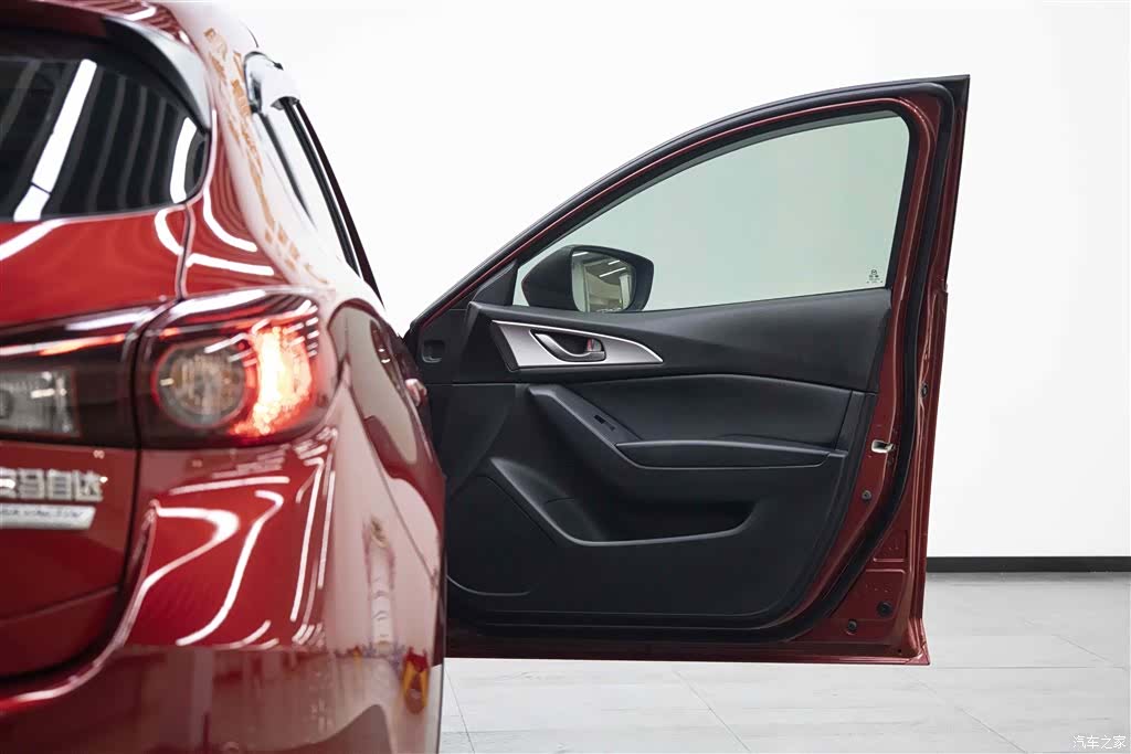 Mazda Mazda3, 2019 6