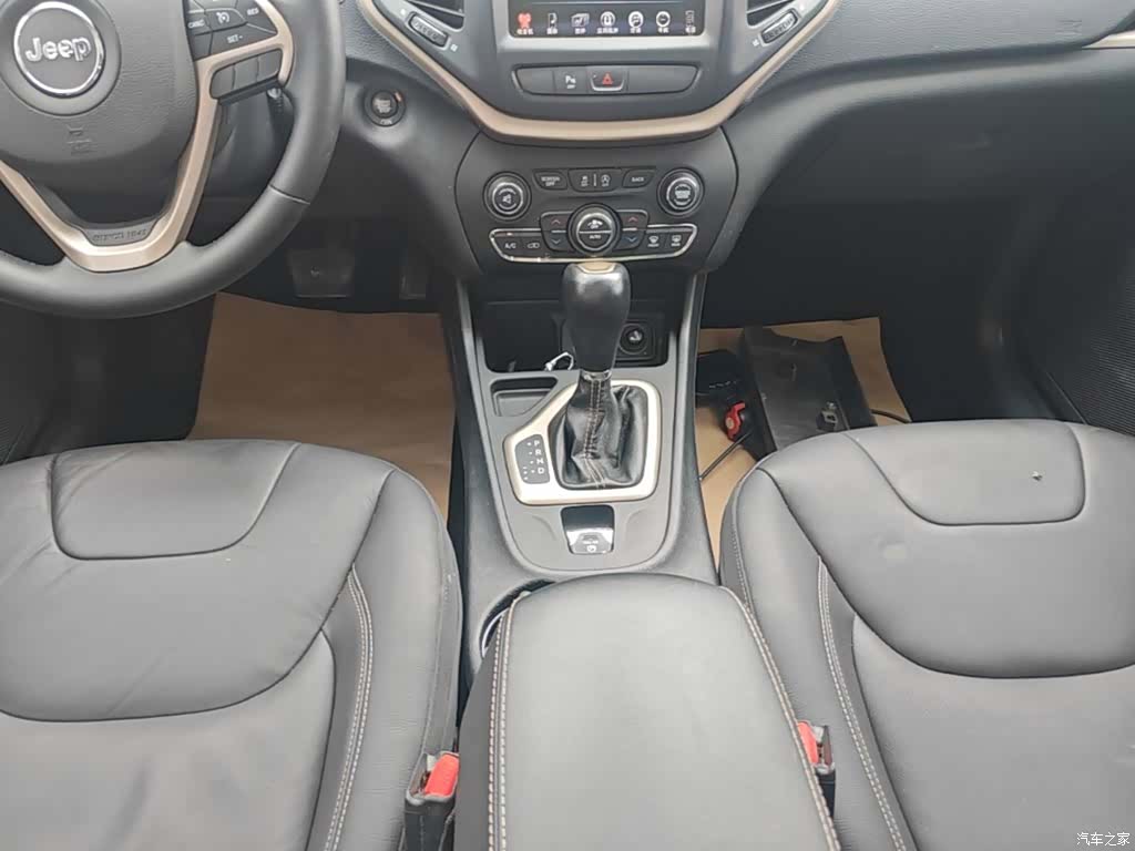 Jeep Cherokee, 2018 14