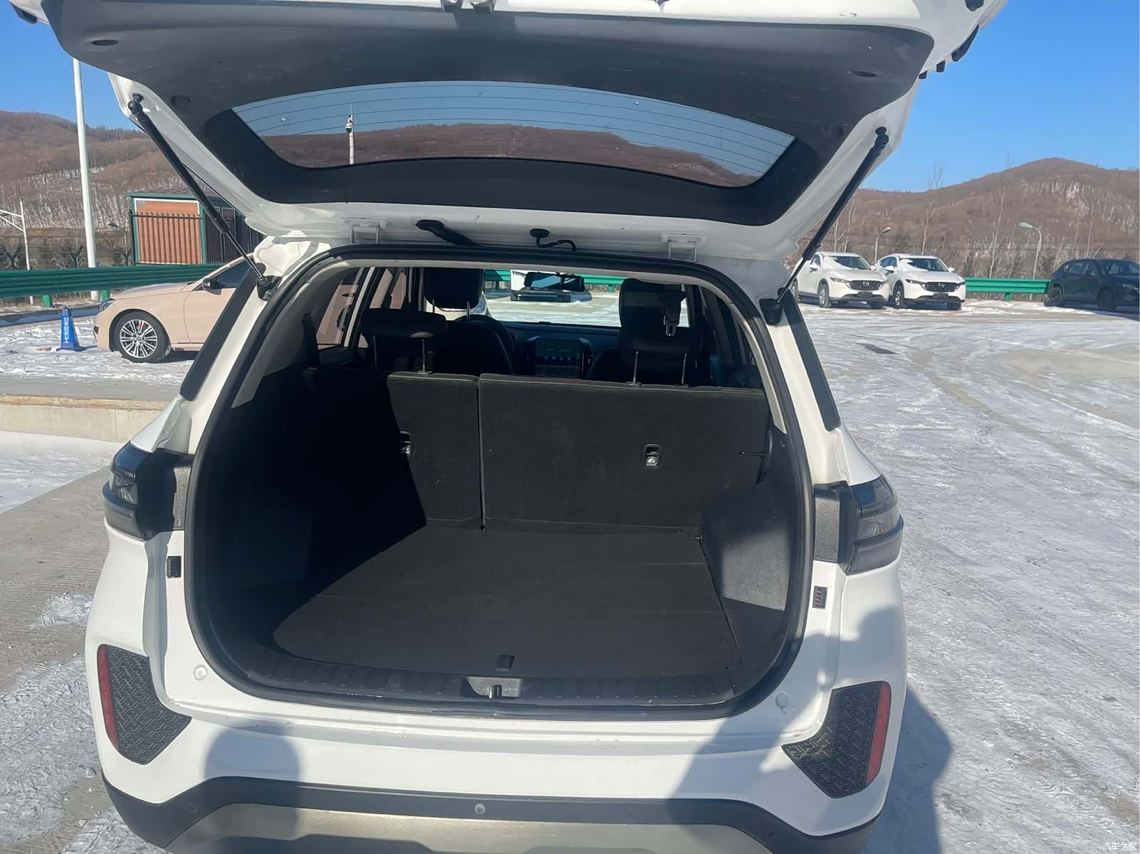 Hyundai ix35, 2022 10