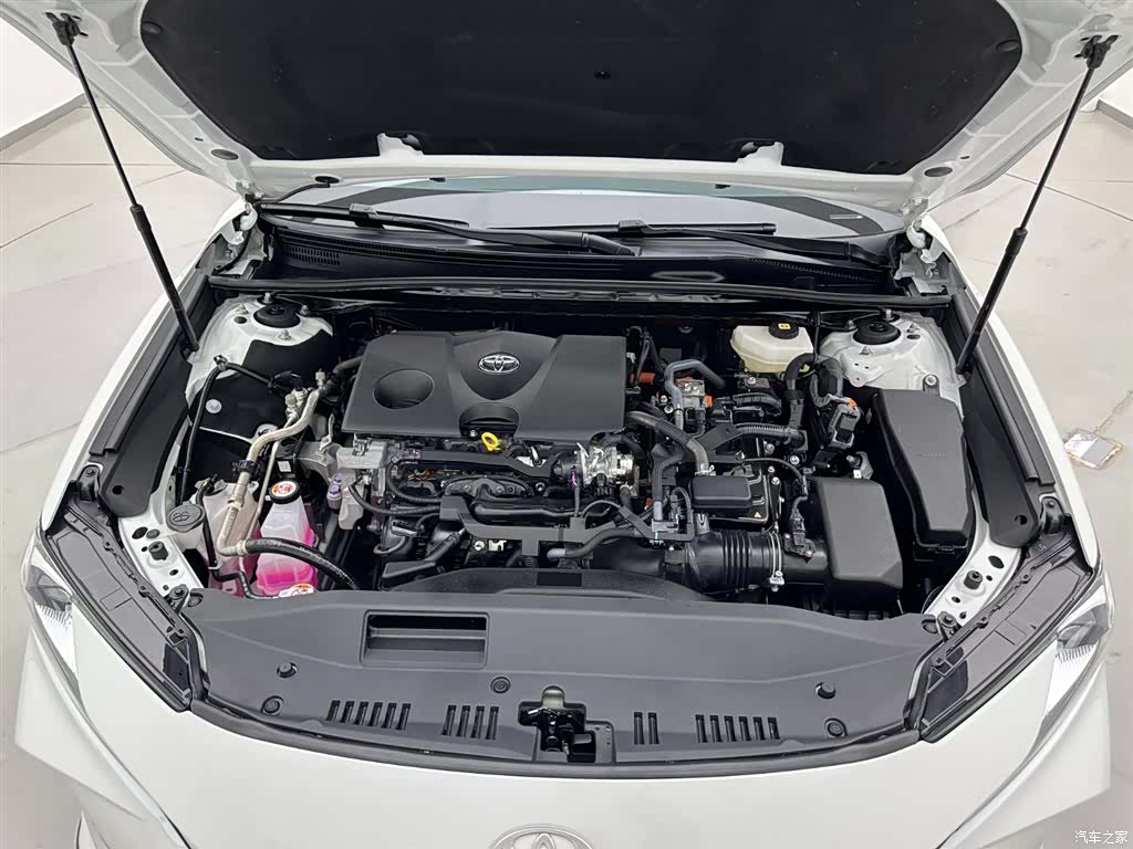 Toyota Camry, 2024 26