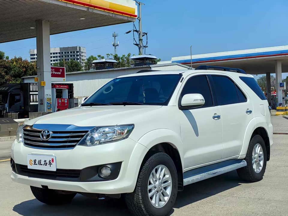 Toyota Fortuner