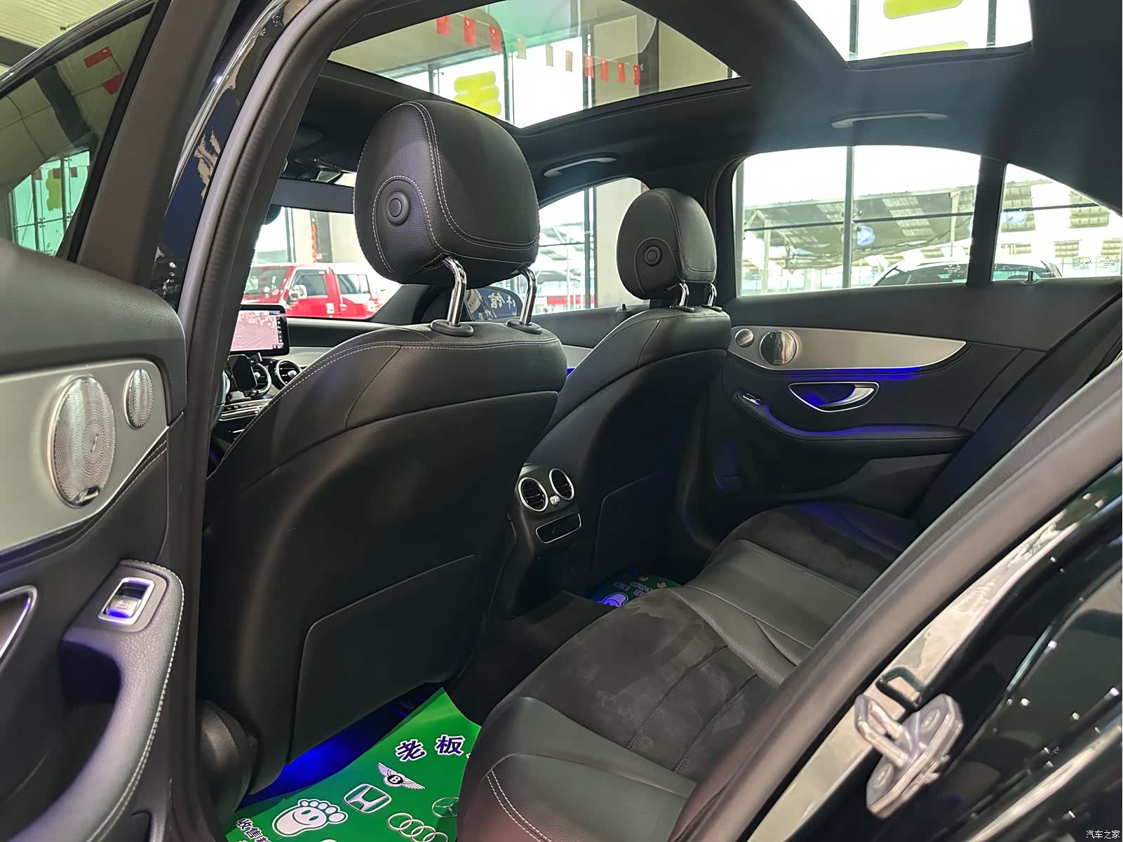Mercedes-Benz C-Class, 2018 9