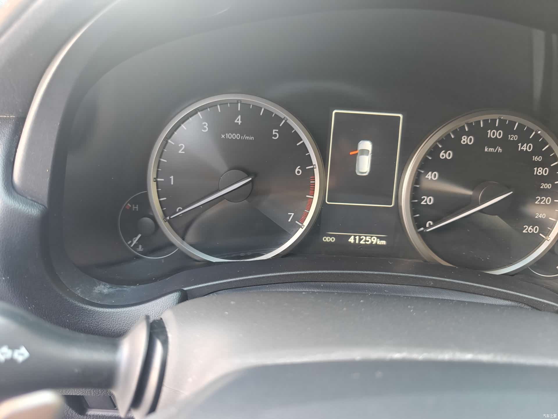 Lexus NX, 2019 9