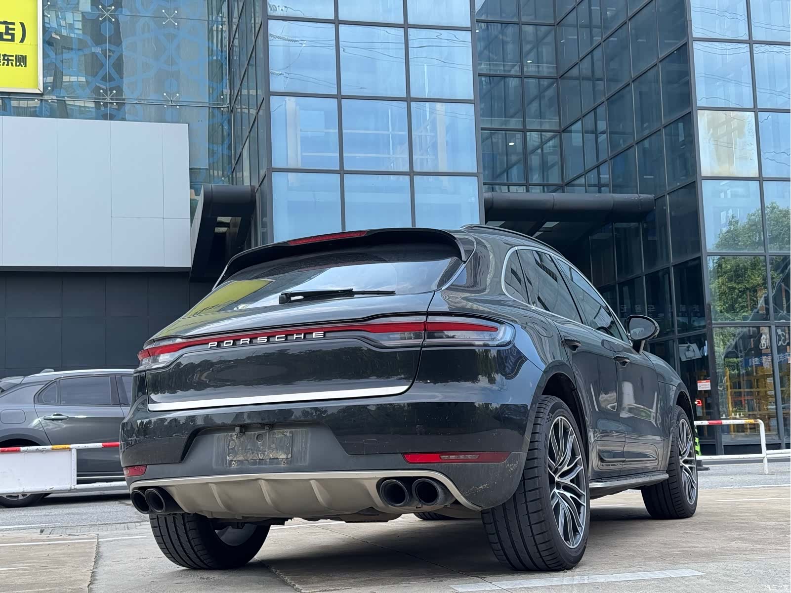 Porsche Macan, 2020 9
