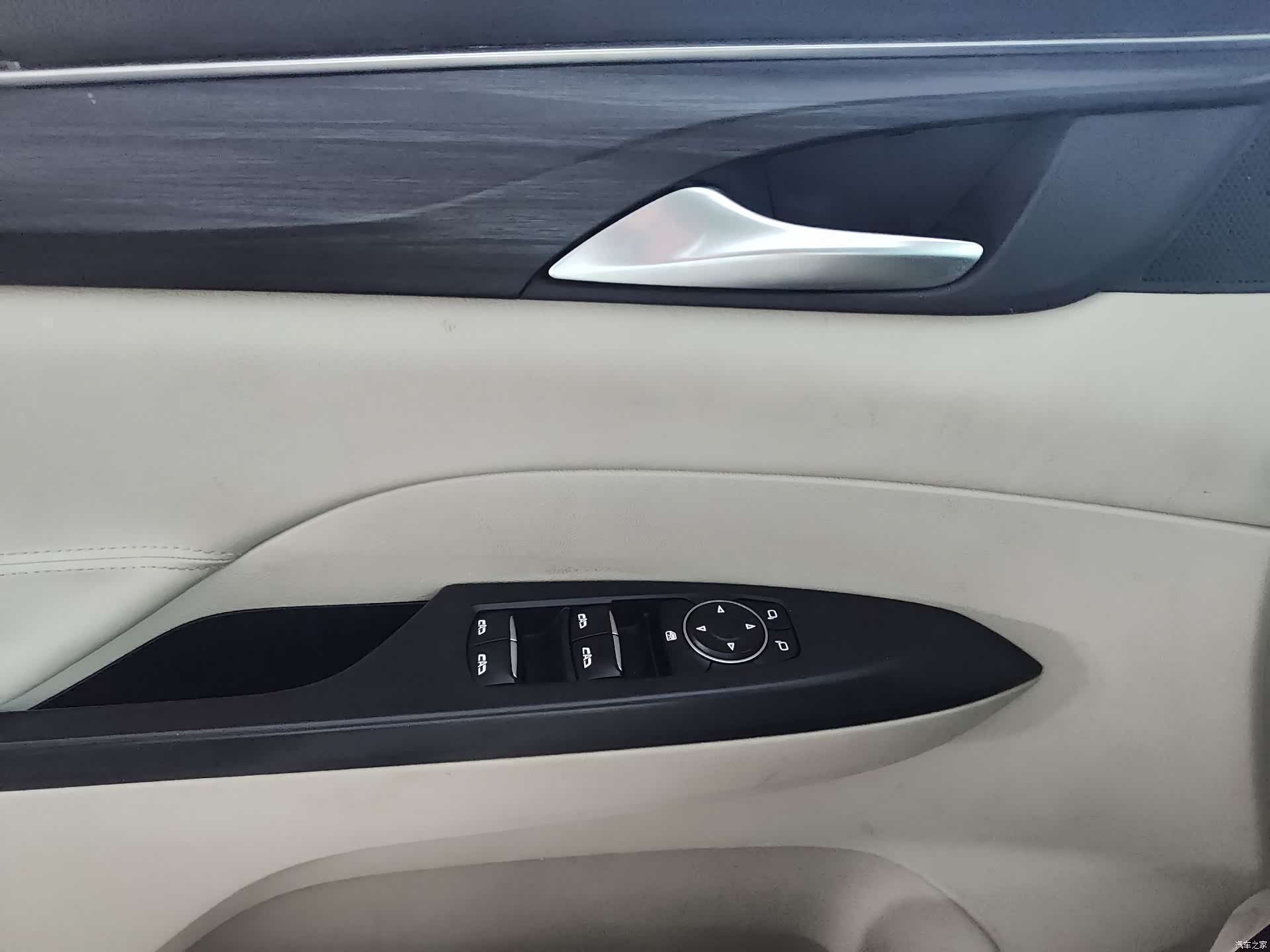 Buick GL8, 2022 9